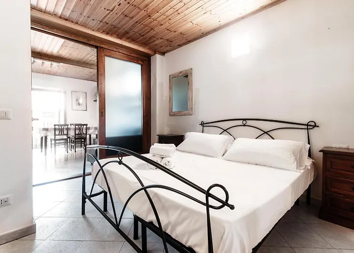 Delizioso Bilocale Vista Colonno